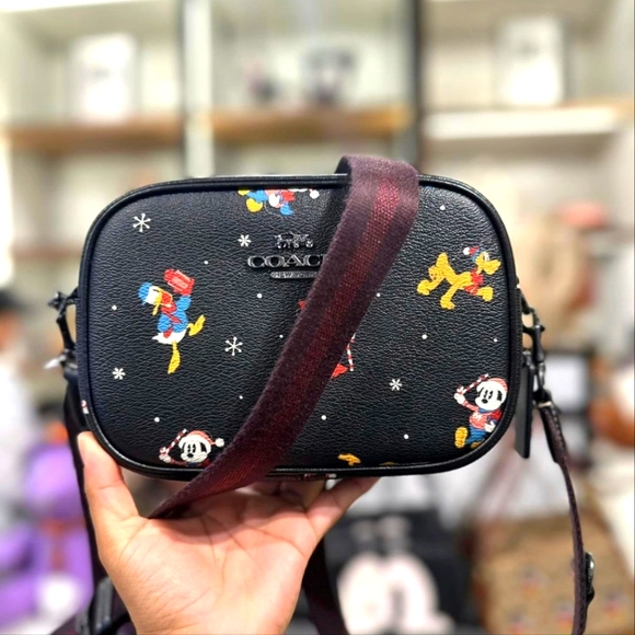NWT Coach CN027 Disney Mini Jamie Camera Bag with Holiday Print Black Multi - Picture 2 of 4
